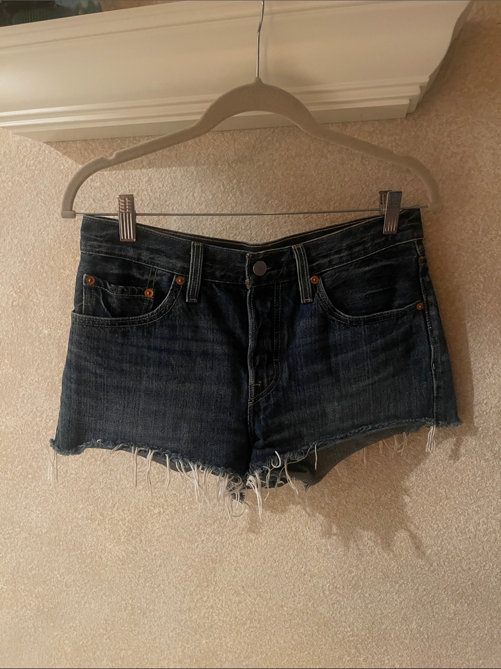 Women's Levi Dark Blue Denim Cutoff Shorts with Frayed Hem